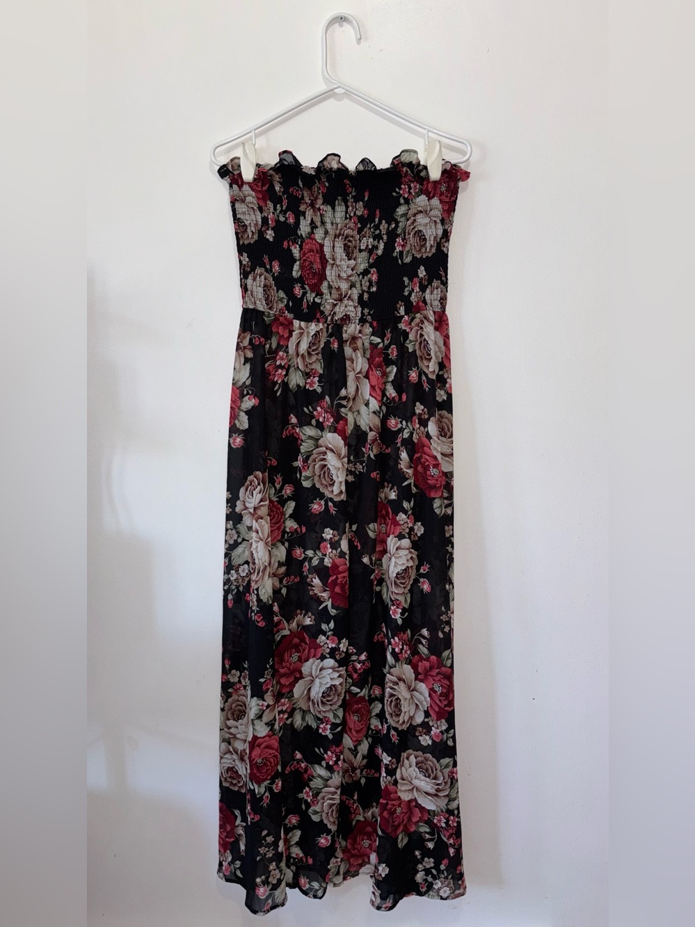 Pregnancy Floral Black with Front Slit Maxi Dress Perfect for Photoshoot - Picture 3 of 7